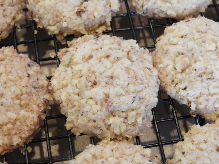 Walnut Butter Cookies Cookies By Bess
